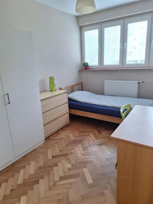 Piekne Sloneczne Mieszkanie W Centrum Wroclawia Appartamento Breslavia